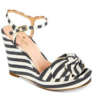 KATE SPADE LIKE NEW JANAE WEDGES